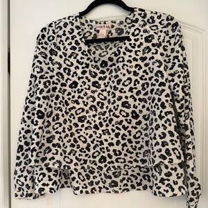 Lottie & Holly Black and White Leopard Print Top